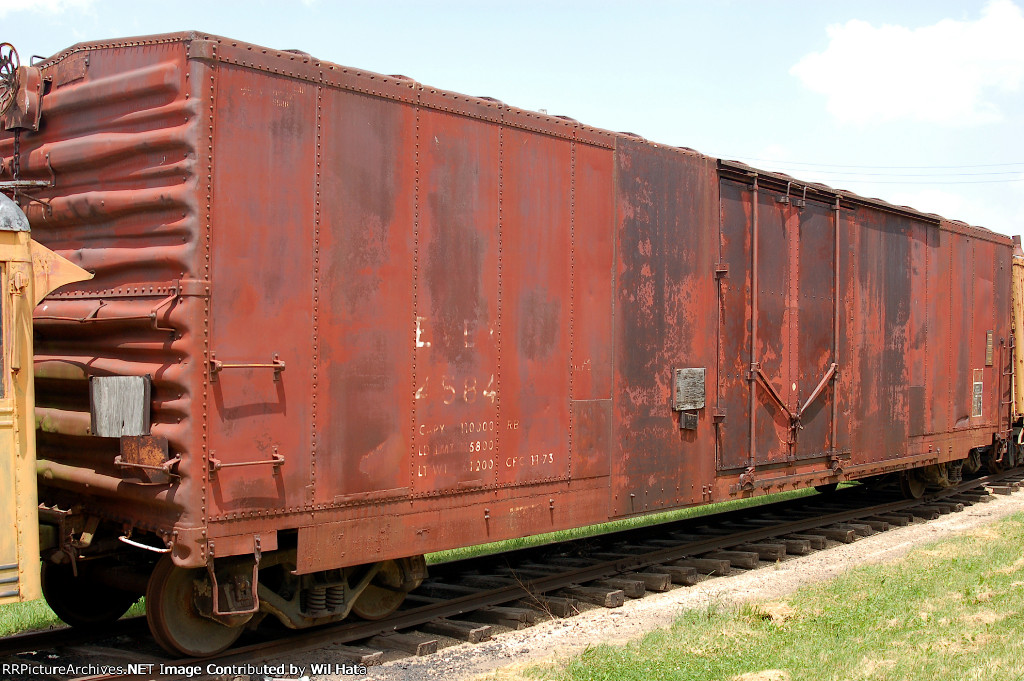 EVEX 50ft Boxcar 4584